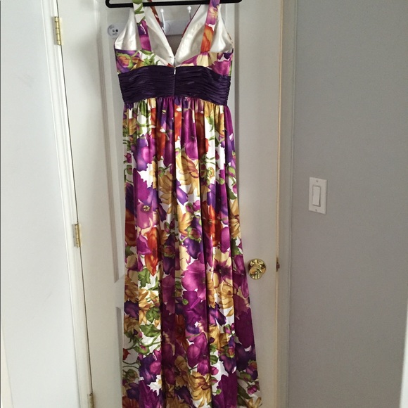 Scala prom dress. Multicolor floral. Size 14. - Picture 2 of 7